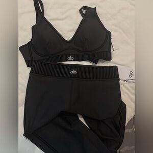 Alo Black Sports Bra and Leggings Set